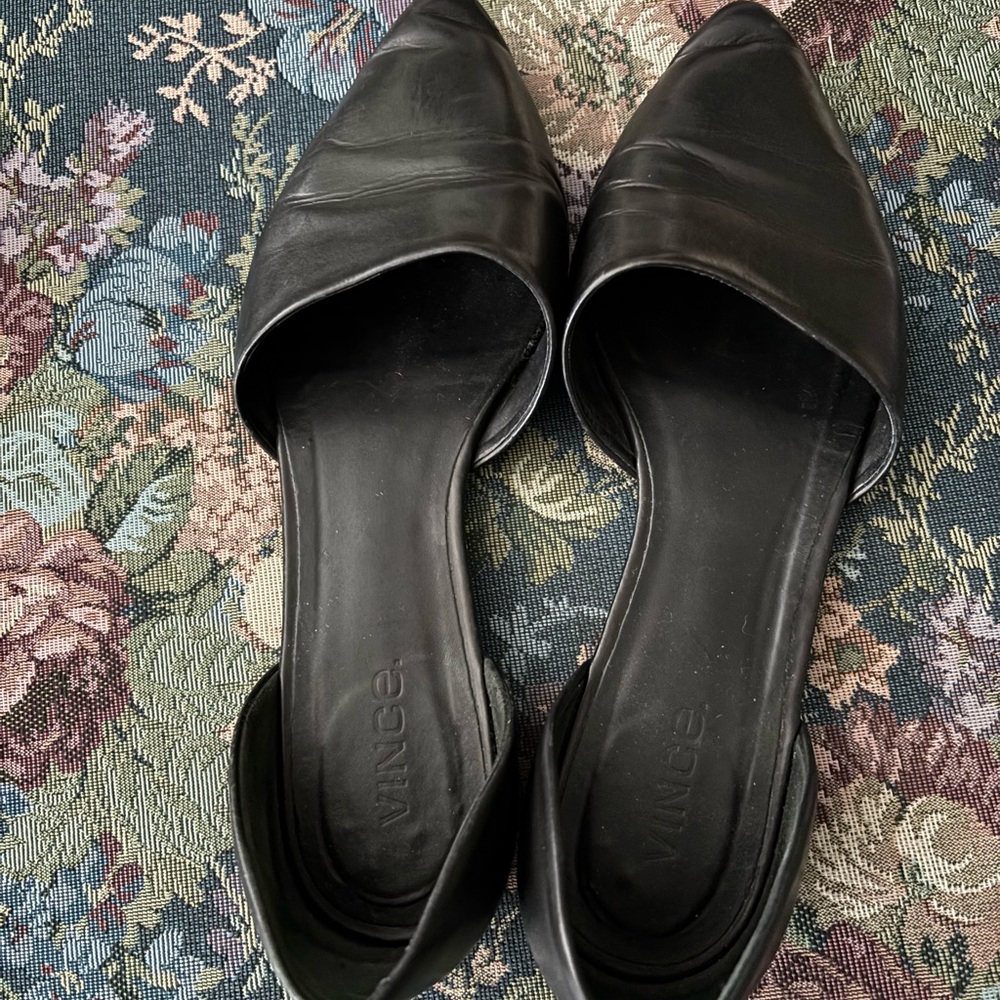 VINCE Black Leather Pointed D’Orsay Flats Size US8.5